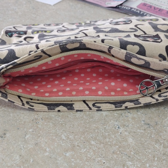 Cat Wristlet - Cat Print Vegan Canvas- Bungalow 360 - Picture 9 of 10